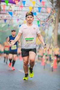BIB: 25737
                            <button type="button" onclick="openModal(10294347)" class="btn btn-primary btn-sm float-right btn-popup" data-toggle="modal" data-target=".modal-high-quality">
                        <i class="fas fa-shopping-cart"></i> Add to Cart
                    </button>
                                            <button type="button" onclick="isThisMe(10294347, true)" class="btn btn-success btn-sm float-right btn-popup btn-isme hidden" data-toggle="tooltip" data-placement="bottom" title="นี่คือรูปของคุณใช่ไหม คลิกที่นี่เพื่อเอาเข้าอัลบั้ม">
                        <i class="fas fa-plus"></i> Add to album
                    </button>
                    <button type="button" onclick="isThisMe(10294347, false)" class="btn btn-warning btn-sm float-right btn-popup btn-isnotme hidden">
                        <i class="fas fa-ban"></i> Remove from album
                    </button>